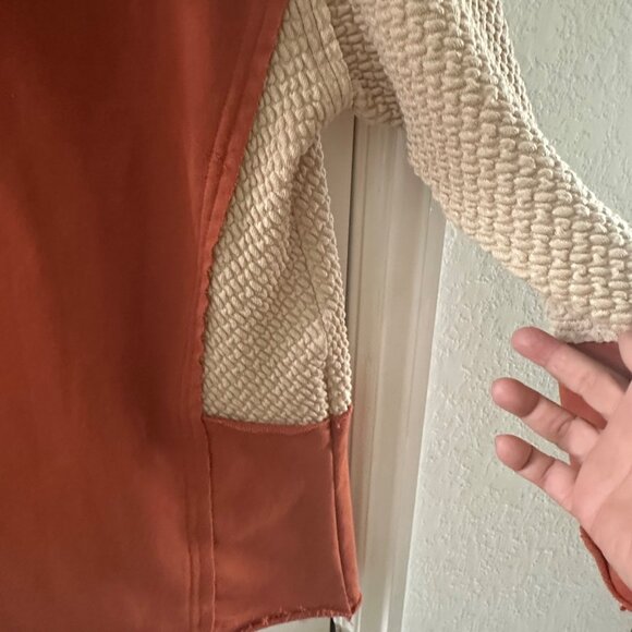 Rust Orange & Cream Hoodie With Textured Sleeves By Liam & Co. XL 50% Polyester - Picture 6 of 9